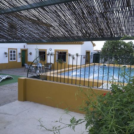 Casa Rural Dehesa De Solana Herrera de Alcántara 外观 照片