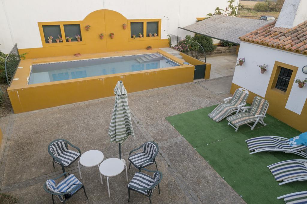 Casa Rural Dehesa De Solana Herrera de Alcántara 外观 照片